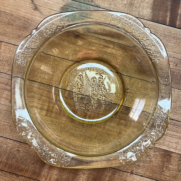 Depression Glass Federal Parrot Pattern - Picture 2 of 6